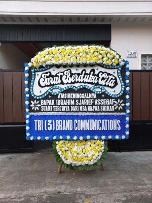 Papan Bunga Duka di Sukamaju Kaler